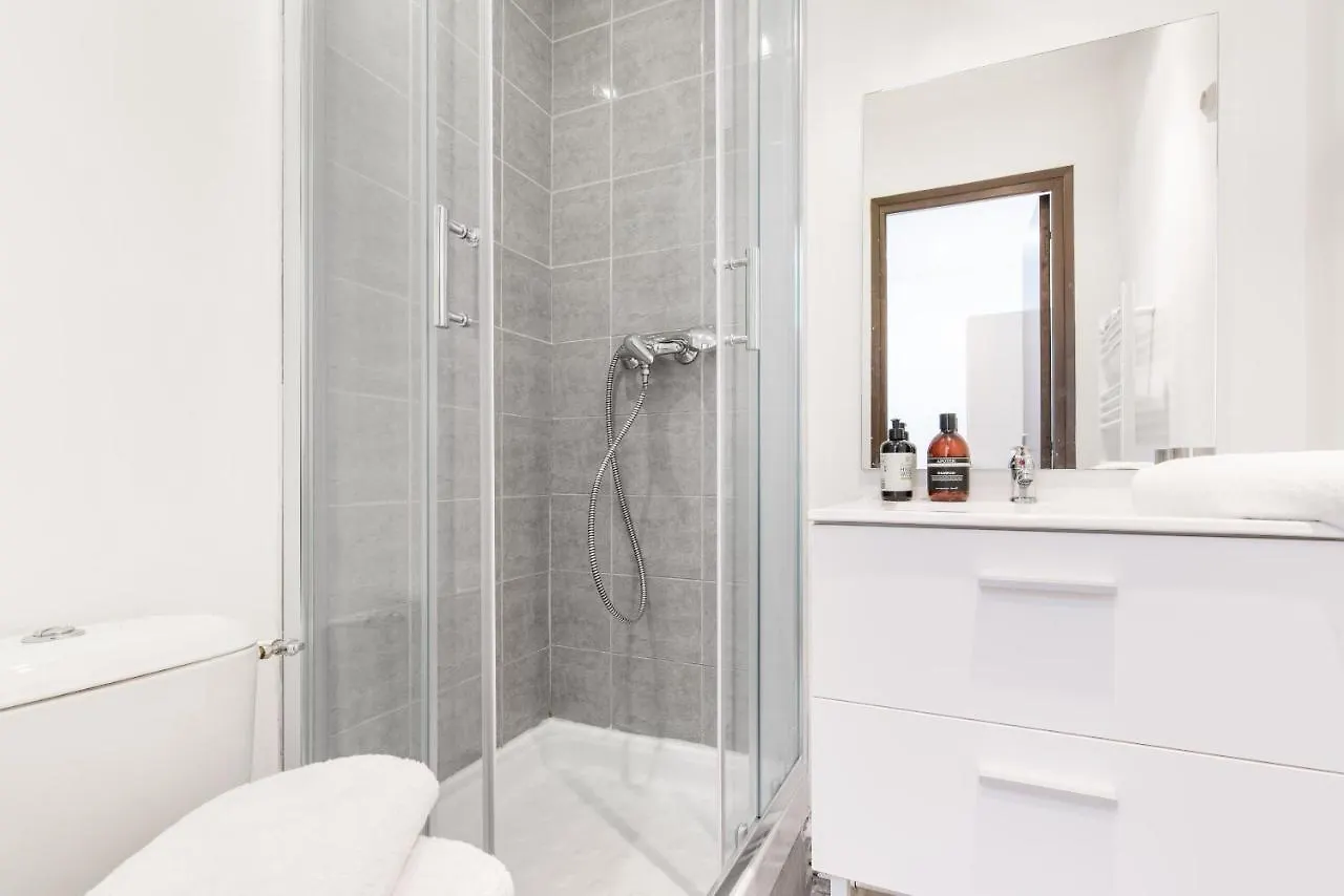 Complexe Blancarde - 6 Studios - 20 Pers - Clim Parking Marsilya